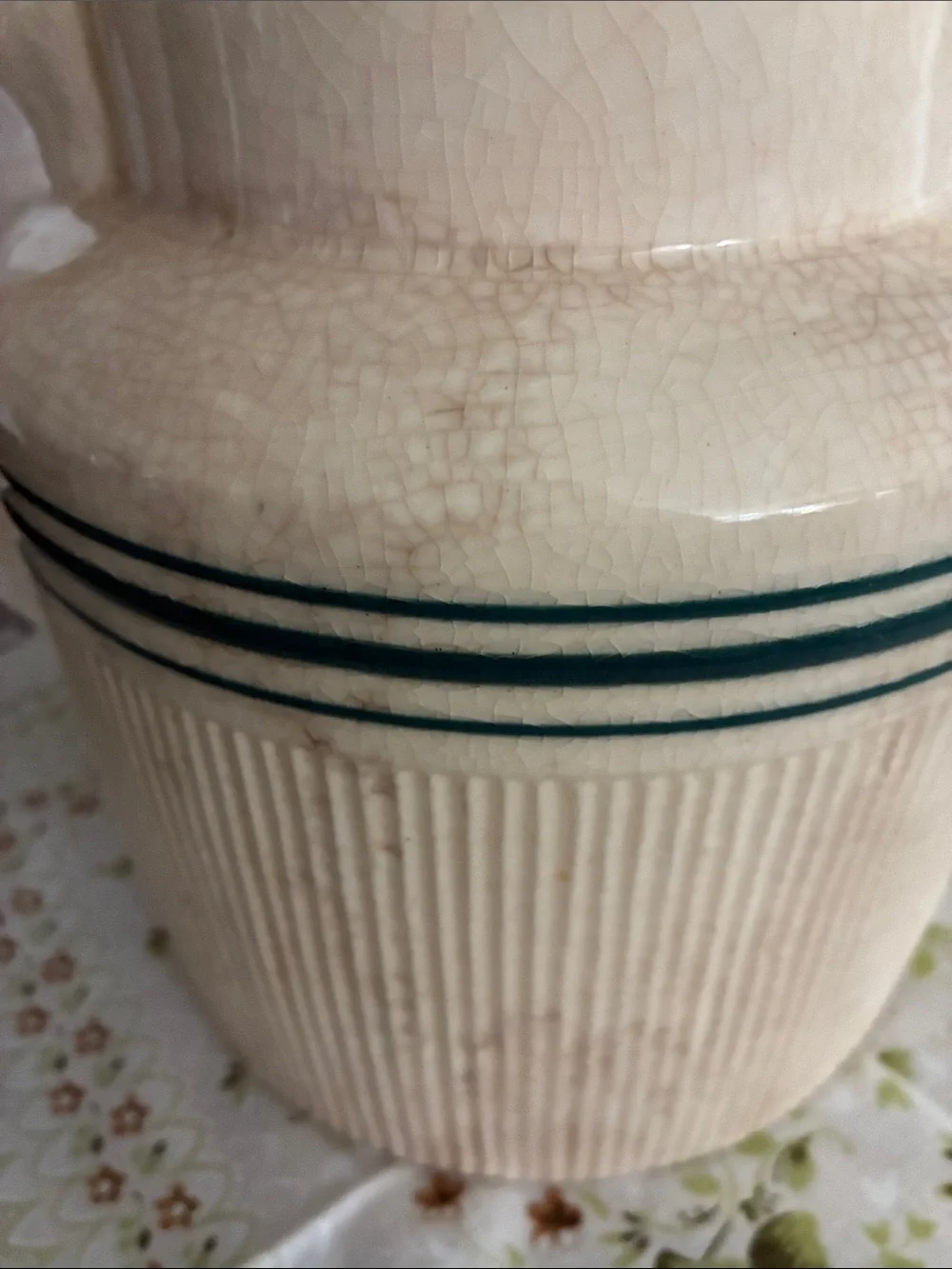 Hull Pottery this farmhouse